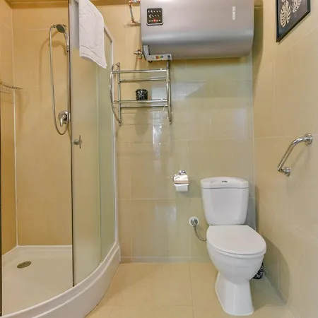 Apartamento 206 *